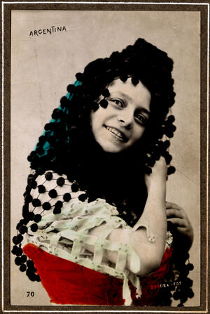 Con mantilla de madroños